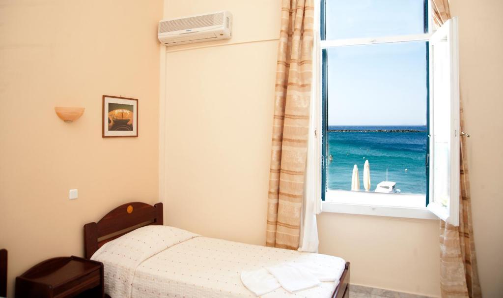 Avra Hotel Tínos الغرفة الصورة